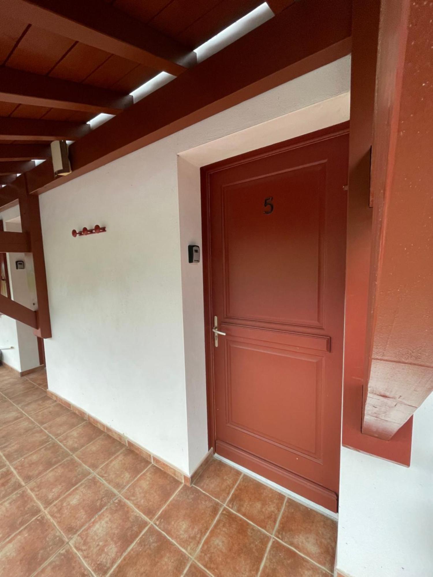 Chambres Zazpiak Saint-Jean-Pied-de-Port Pokój zdjęcie
